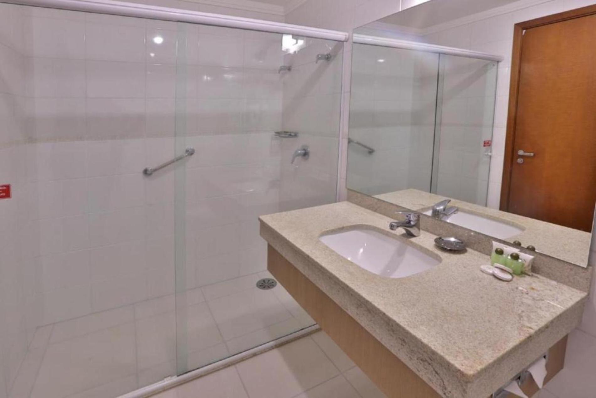 Garden Hotel Ribeirao Preto Bilik gambar